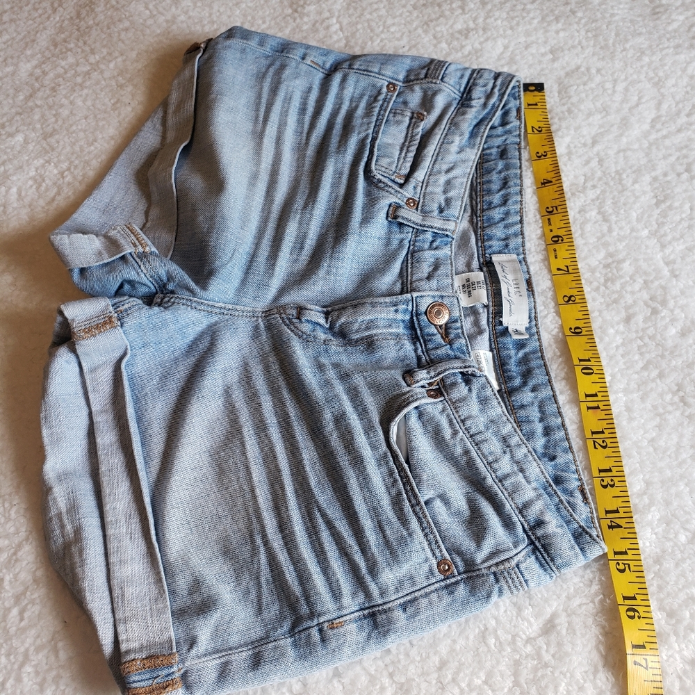 H&M L.O.G.G Short - Picture 3 of 9